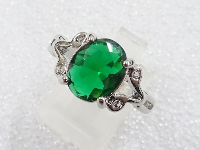 JAPANESE KIMONO / ANTIQUE COLORED STONE RING (SIZE 21)